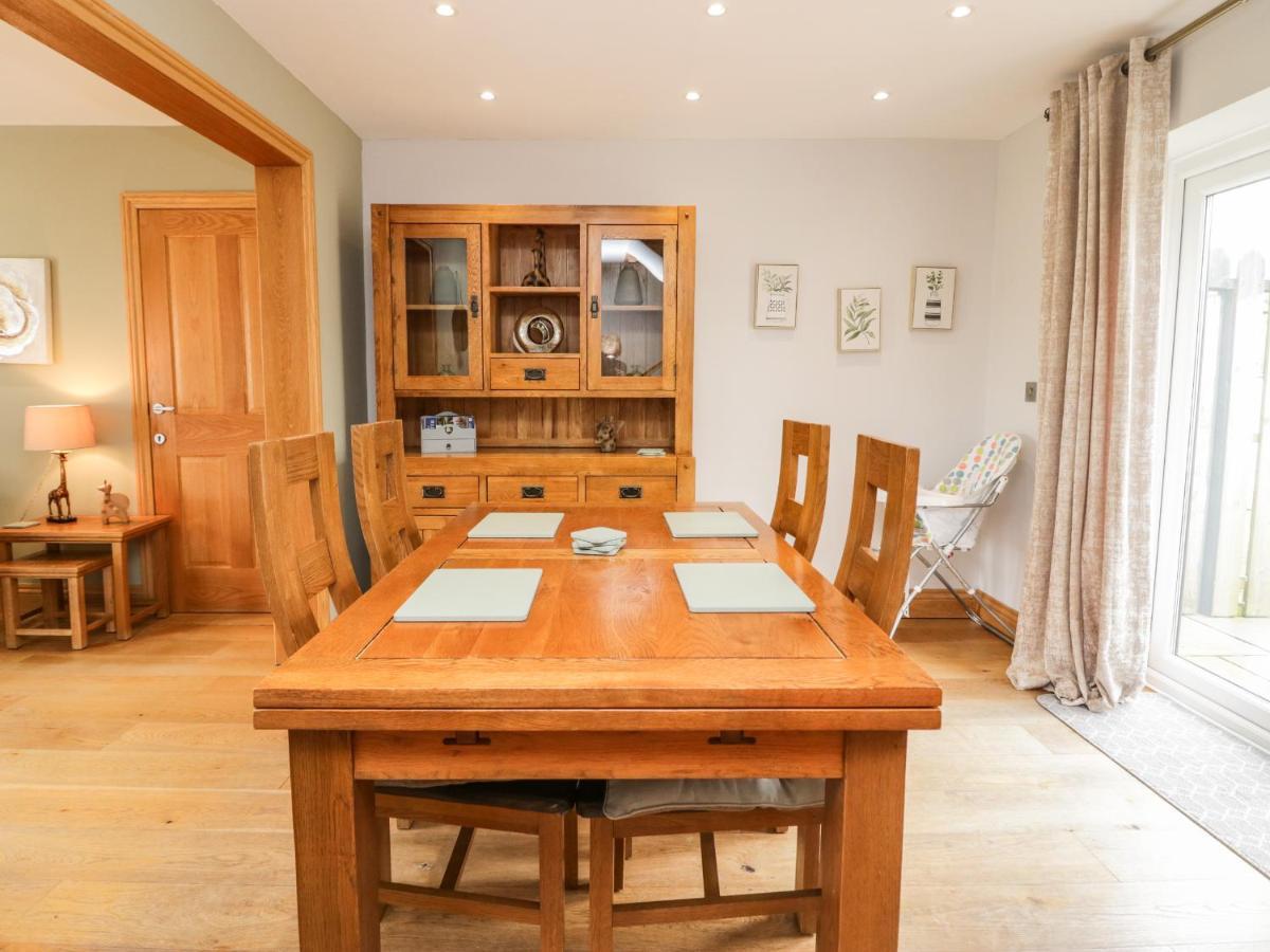 אולברסטון Primrose Cottage מראה חיצוני תמונה